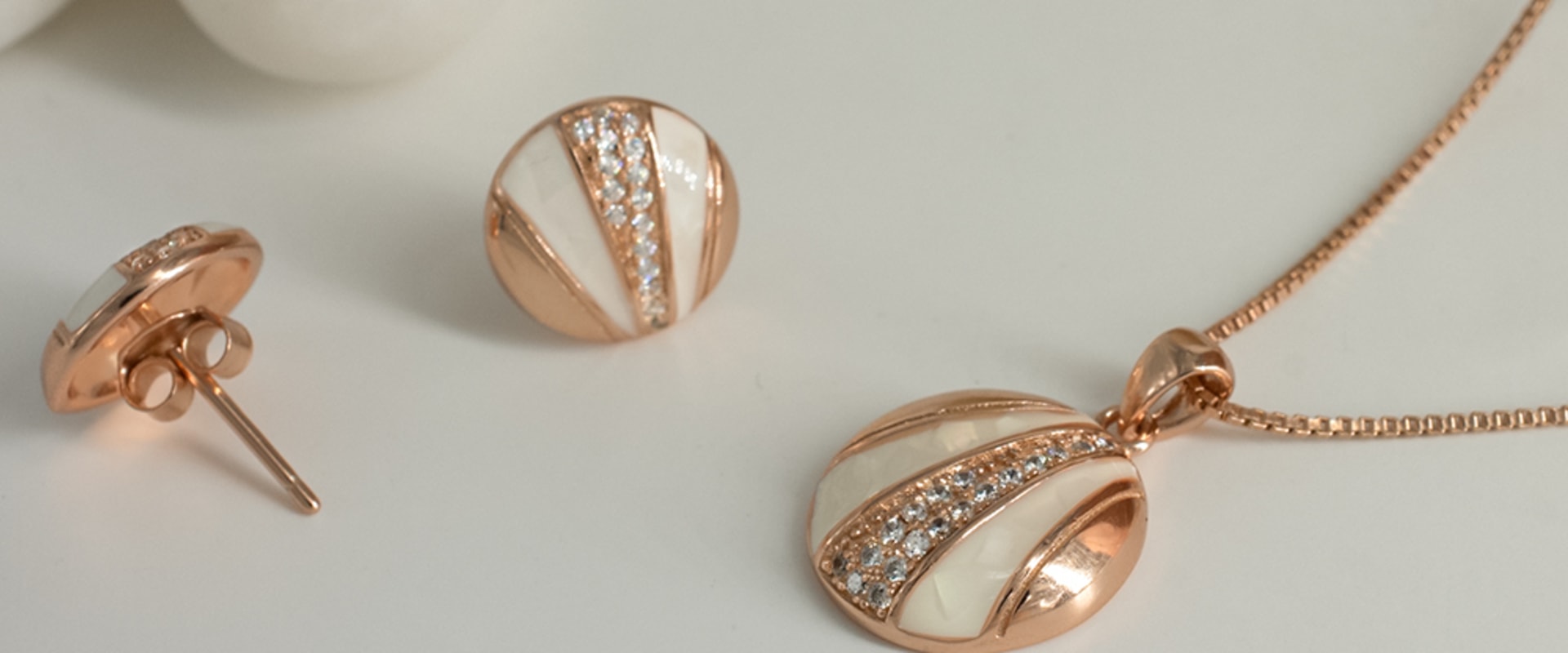 The Benefits of Wearing Sterling Silver Every Day